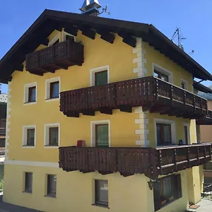  Apartment Alba Italien