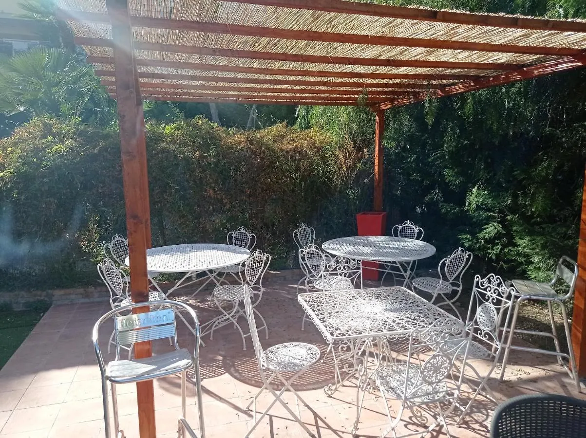 Villa Dei Marchesi Carrozza Santa Teresa Di Riva Lodge